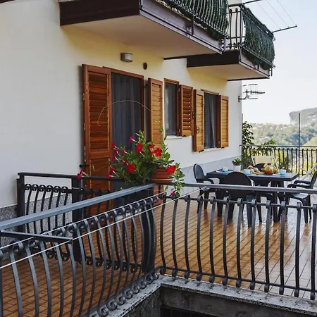 Trekking House *