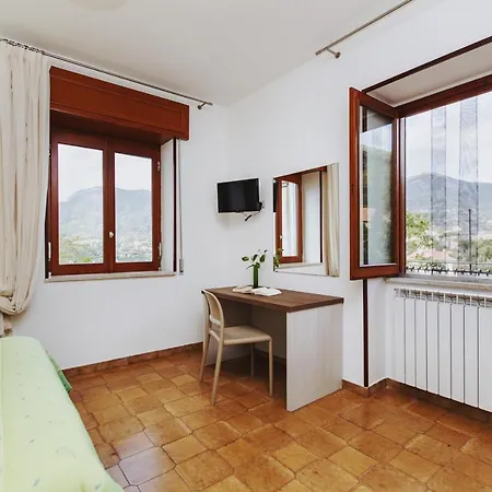 شقة Trekking House أَجيرولا