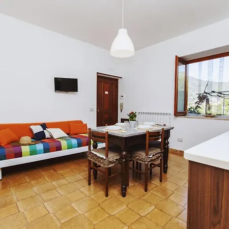 Trekking House Apartmán Agerola